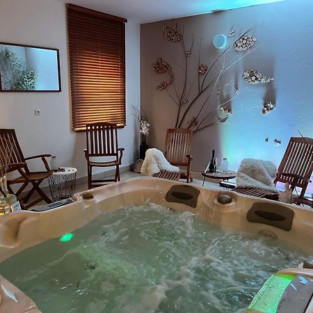 Wellness Villa Liptov Liptovská Sielnica Exteriör bild
