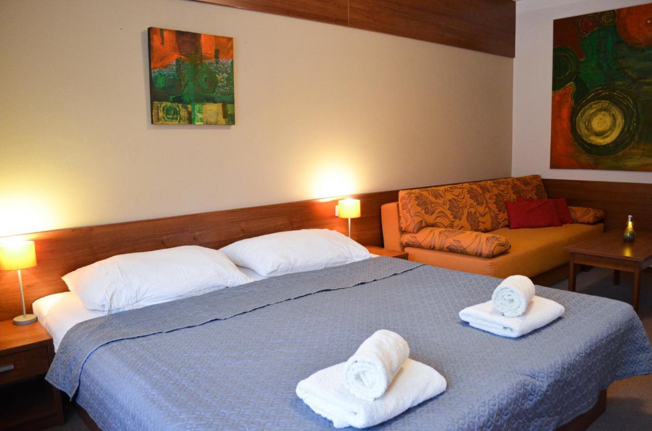 Wellness Villa Liptov Liptovská Sielnica Exteriör bild